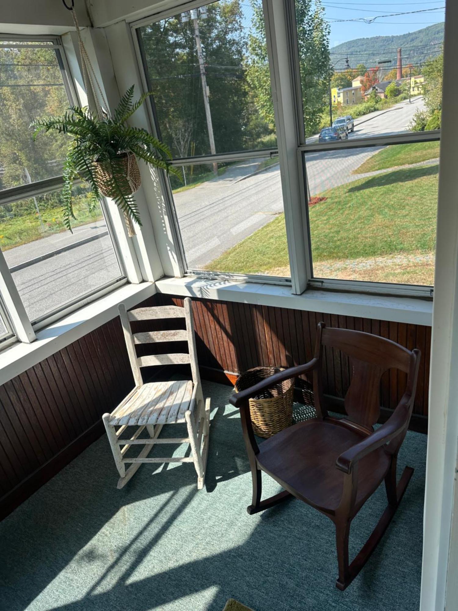 Cute 6-Bedroom Getaway In The Heart Of Littleton Exteriör bild